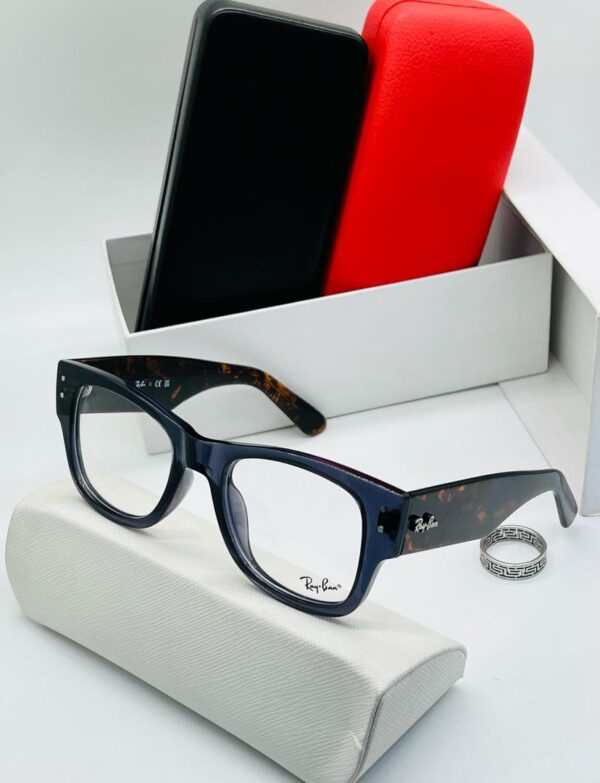 Stylish Bold Ray Ban Fashion Glasses - Image 4