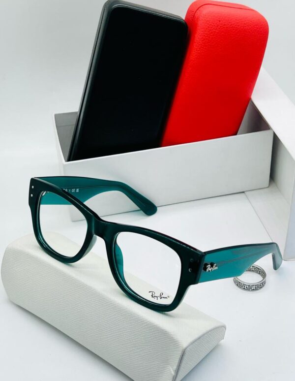 Stylish Bold Ray Ban Fashion Glasses - Image 3