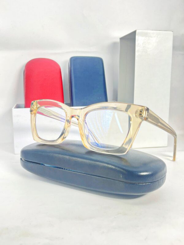 Elegant Eye Protection For Women: Anti-Blue Glasses - Image 4